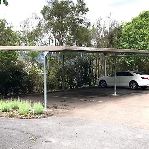 Blue Summit Lodge Maleny
